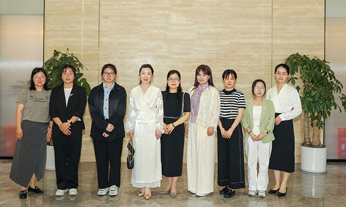 百年医仁携手湖南中医药大学中医学院开展交流合作，共筑中医药非遗传承新篇章